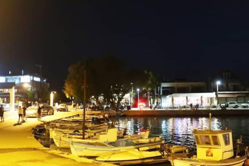Πολυτελές Διαμέρισμα 3 Χαλκίδα-Παραλία Αυλίδος Paralia Avlidhos Exterior foto